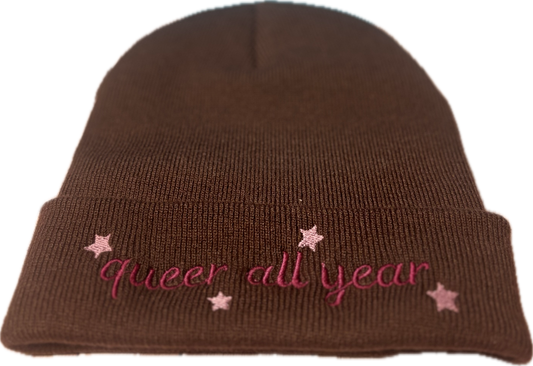 Beanie „queer all year“